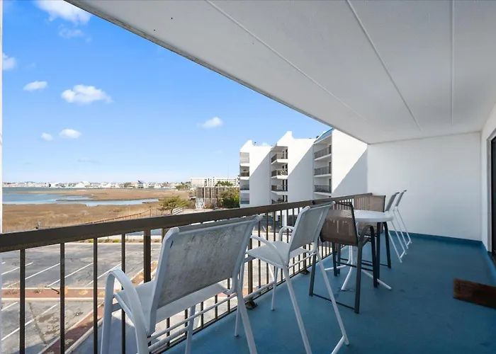 Family Friendly Bay Princess With Outdoor Pool And Bayfront Balcony! Holiday home *